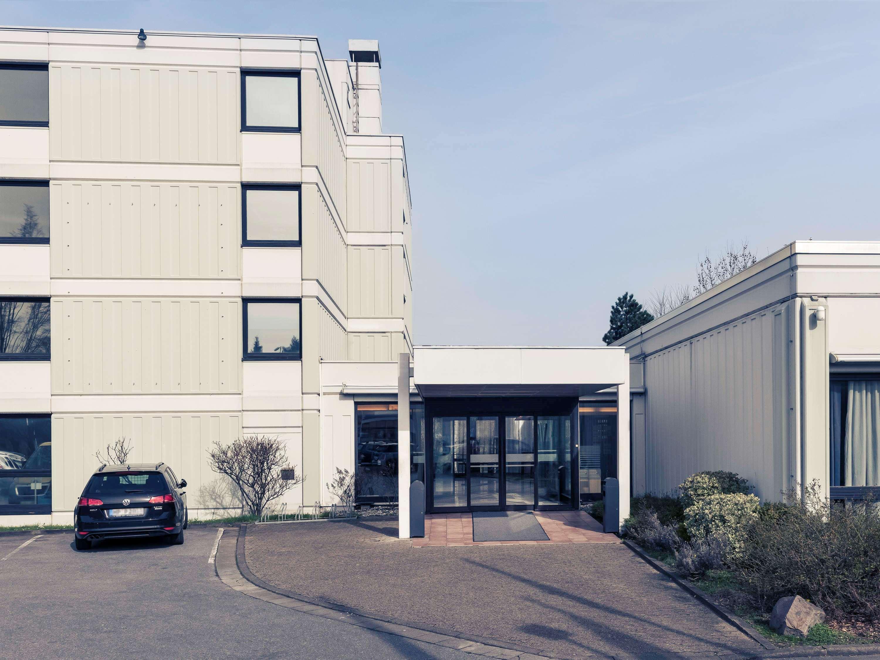 Mercure Hotel Duesseldorf Sued Exterior foto